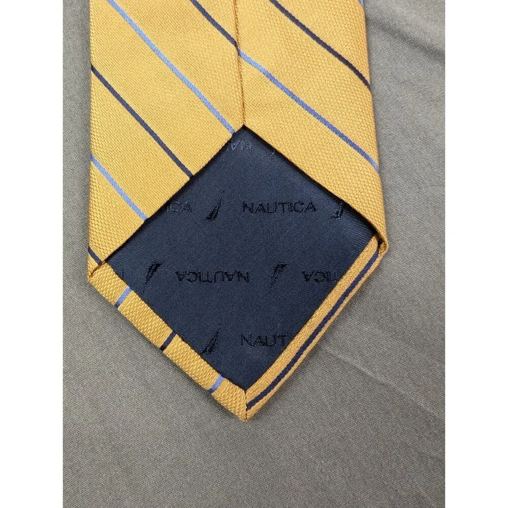 Nautica Necktie Yellow Diagonal Stripes 100% Silk 57